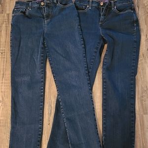 2 pairs of Gloria Vanderbilt jeans